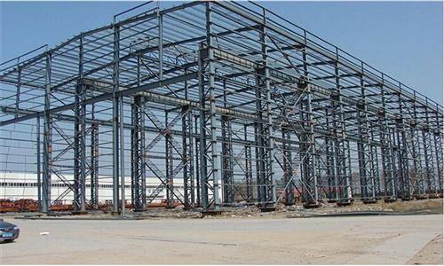 輕鋼別墅，集成房屋聚氨酯保溫噴涂鋼結構技術(圖1)